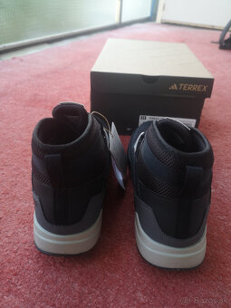 ADIDAS TERREX nepremokavé topánky veľkosť 37,5 - 4