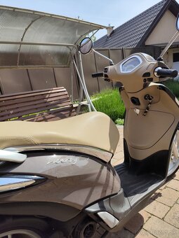 Piaggio Liberty IGET 50CC E4 - 4
