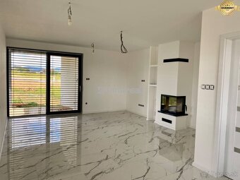 TIMA Real BÝVAJTE OKAMŽITE 4i bungalov, 5á pozemok, - 4