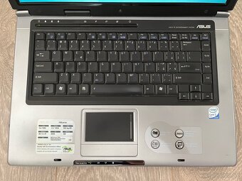Asus F5GL - 4
