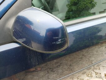 Ford Mondeo Sedan - 4