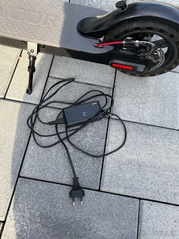 Predám kolobežku Sencor Scooter one 2020 - 4