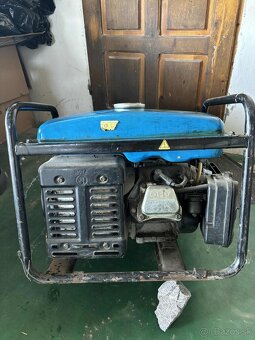 Benzinova elektrocentrála GSE 2700 - 4