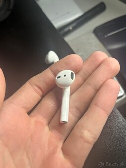 Airpods - 4