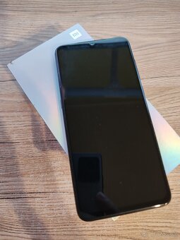Predám Xiaomi MI9 128GB Čierny - 4