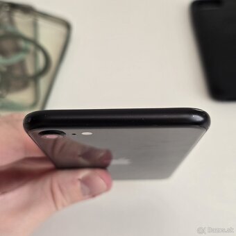 Apple iPhone SE2020 64GB - 4