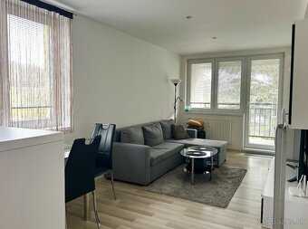 RFReality 2 izb. moderne zrekonštruovaný byt - Nám.L.Svobodu - 4