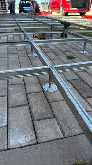 Nastaviteľná podlaha Uniflair Schneider Electric - 4