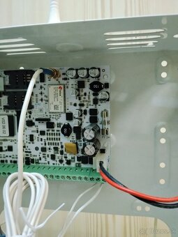 ELDES ESIM 384 alarm ustredna - 4