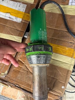 Zváračka na plasty - 4