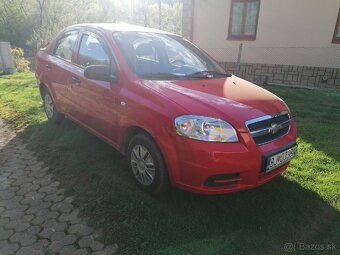 Chevrolet Aveo - 4