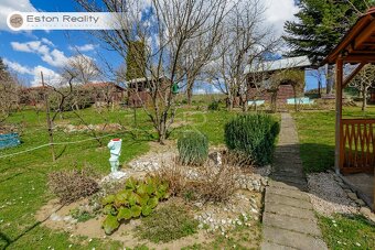 Precízne udržiavaná záhrada 503 m2 s chatou, Vydumanec - 4