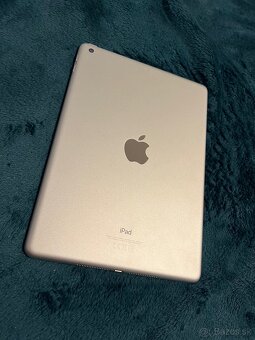 iPad 5.gen., 128 GB Silver - 4