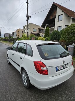 Skoda fabia 1.2 - 4
