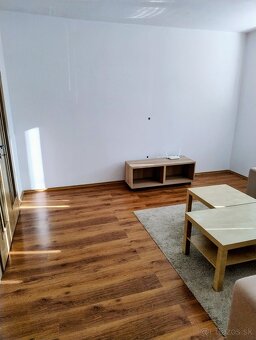 Prenajmem 2 izbový byt - Černyševského, Petržalka - 4