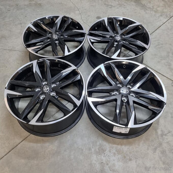 Toyota disky 5x114,3 R19 7,5J ET50 - 4