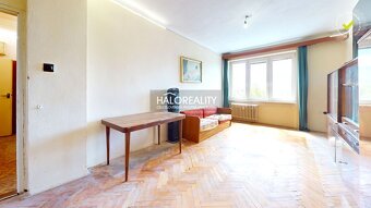 HALO reality - Predaj, trojizbový byt Lučenec, centrum - EXK - 4