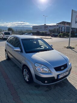 KIA RIO 1.4 71 kw - 2007 - 4