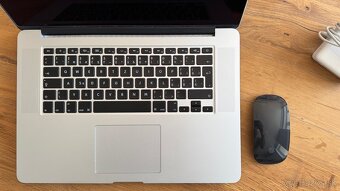 Macbook Pro 15inch, 2015 + apple mouse2 - 4