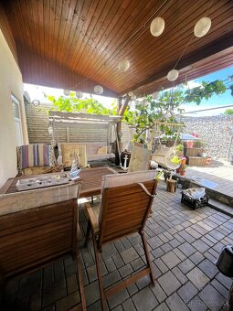 Pekný,podkrovný,zariadený rodinný dom, Levice - Nová Osada - 4