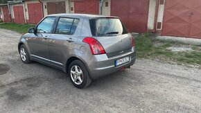 Suzuki Swift 1.3 DDiS - 4