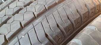 Predám 4ks jazdené letné 215/75r16C Matador na dodávku - 4