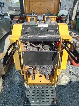 Mini nakladač Mini bager - 4