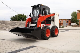 ŠMYKOM RIADENÝ NAKLADAČ FORTREX 45 - 4