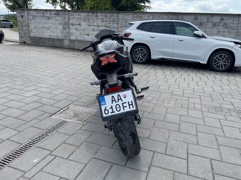 Kawasaki Ninja 650 - 4