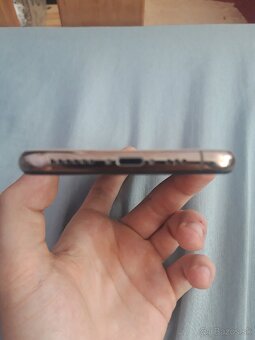 Iphone xs na suciastky menena zakladna doska - 4
