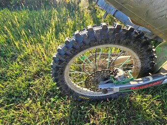 Kawasaki kxf250 - 4