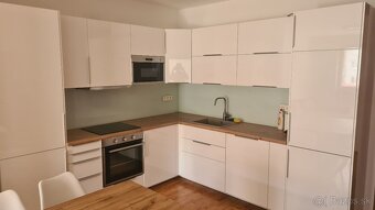 Predám 2-izbový byt v Petržalke na Šustekovej - 4