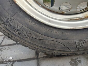 Predám disky 51/2Jx14 ET39 + zimné pneu Nankang 175/70R14 - 4