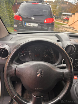 Predám peugeot Partner - 4