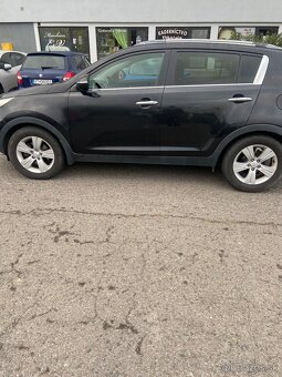 Kia Sportage 1.7 CRDi - 4