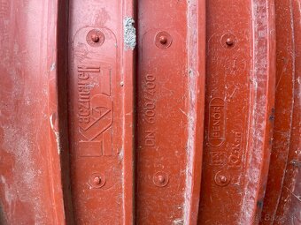 Revízna šachta - 4