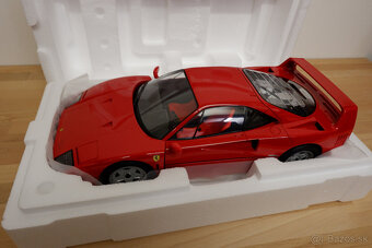 Ferrari F40 Norev 1:12 - 4