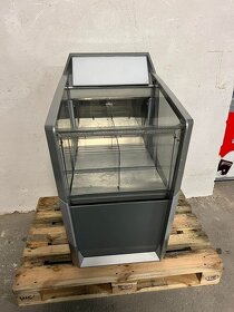 Chladící vitrína prodejní samoobslužná EPTA - 4