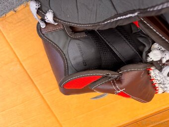 LAPAČKA BAUER VAPOR  HYPERLITE , vel. Sr - 4