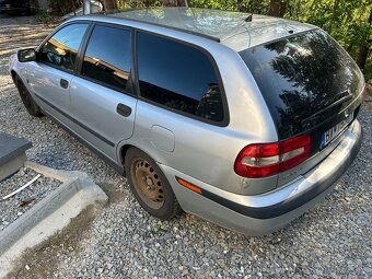 Volvo V40 1.8 90kW 2002 s LPG, platna STK/EK - 4