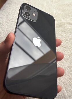 Predám iPhone 12, Black , 128GB - 4
