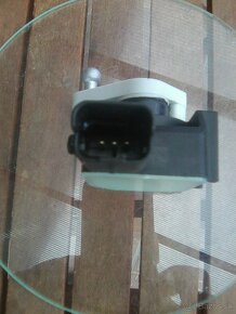 zadny vyskovy regulator 5273J9 citroen C5, C6, peugeot 508 - 4