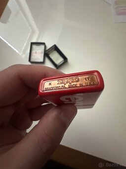 Supreme Zippo zapaľovač - 4