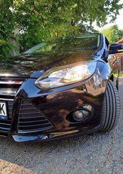 Predám FORD FOCUS sedan - 4