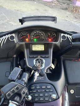 Honda Goldwing - 4
