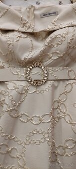 Pre spoločenské šaty - 4