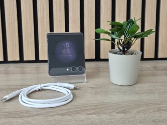 Samsung Galaxy Z Flip5 256GB Blue | ZÁRUKA - 4