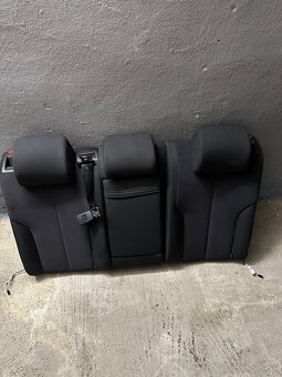 Sedadlá Volkswagen Passat B6 - 4