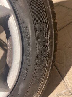 Predám 4x letné gumy na diskoch 185/65 R15 - 4