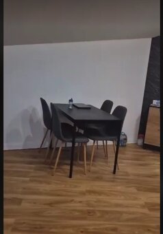 Prenájom bytu na námestí - 4